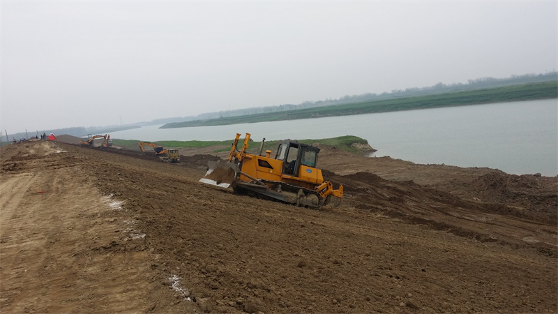 陽(yáng)由垸堤防除險(xiǎn) 陽(yáng)由垸堤防除險(xiǎn)